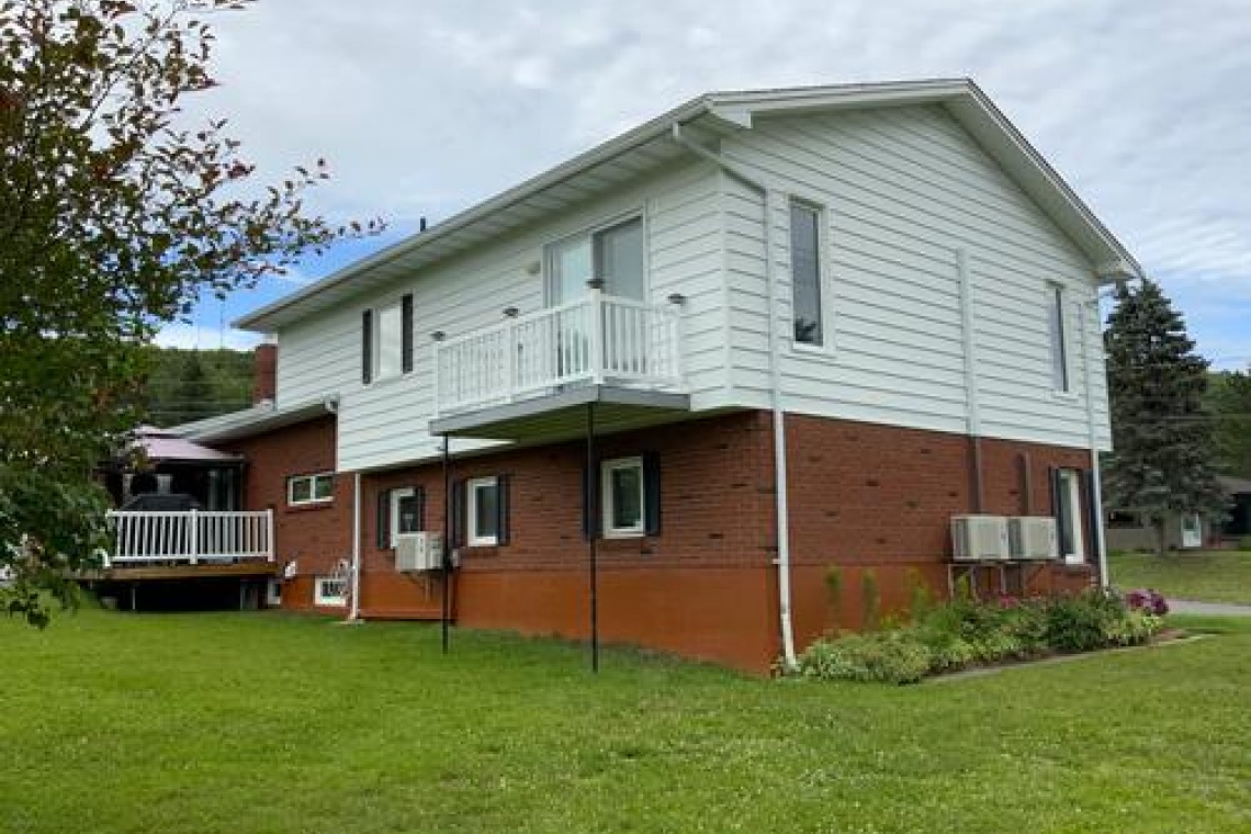 Edmundston, N.B. E3V 1P5, ,Résidentiel,À vendre,NB060914