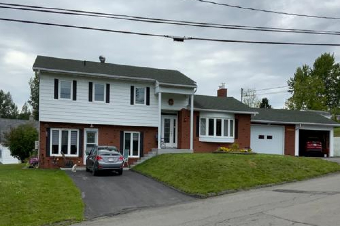 Edmundston, N.B. E3V 1P5, ,Résidentiel,À vendre,NB060914